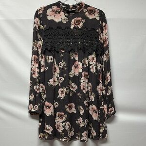 NWT Blu Pepper High Neck Floral Baby Doll Mini Dress Lace Crochet Boho S